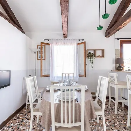 Colombina Like At 3 Bedrooms Fully Equipped Air Conditioned Appartamento