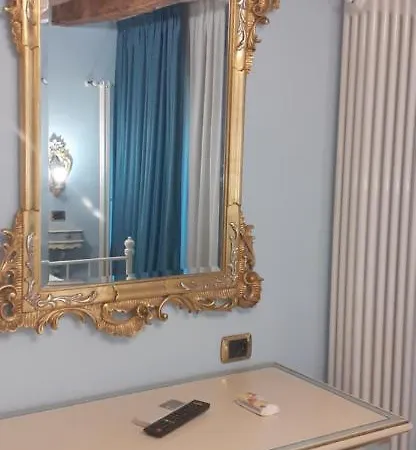 Lotus Villa Venice