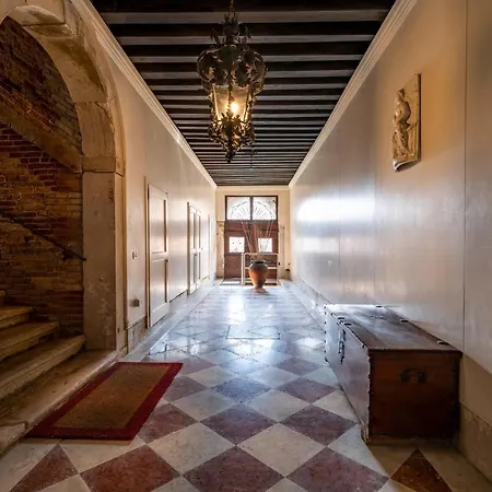 Ca' Cappello Venetian M02074212072 Appartement