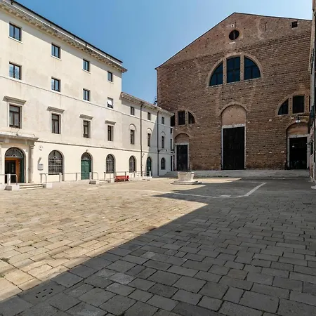 Ca' Cappello Venetian M02074212072 Venise
