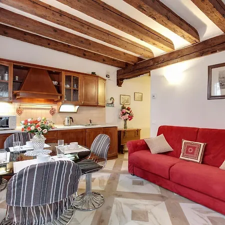 Angels House Venice