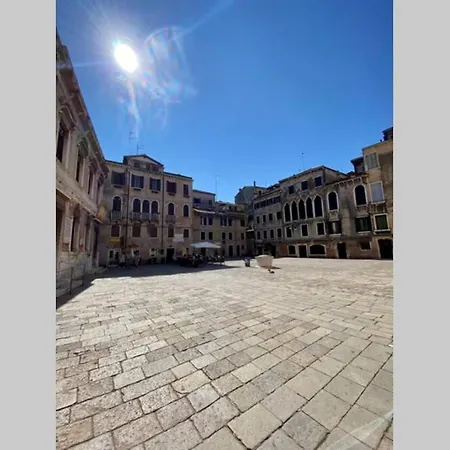 Ca' Silvestro Penthouse With Private Rooftop Appartement Venise