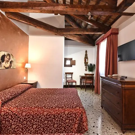 Casa Martini 3* Venedig