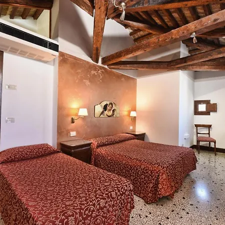 Casa Martini 3* Venedig