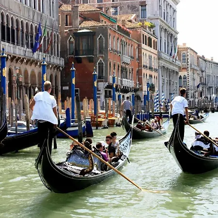 A Casa Tua Dietro Piazza San Marco Venice