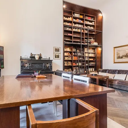 Apartamento Red House Close To @accademia Bridge *