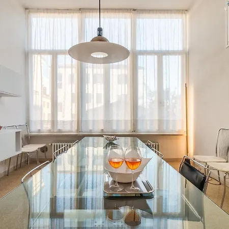 Apartamento Red House Close To @accademia Bridge *