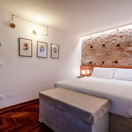 Apartment San Silvestro House *