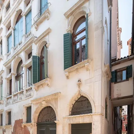 Apartment Sisila Venice