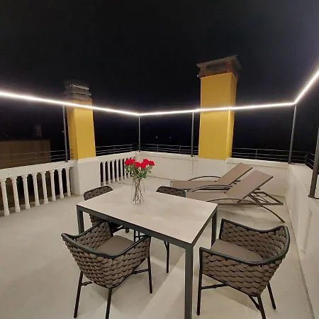 Ca' Francesca Terrace In Apartament *