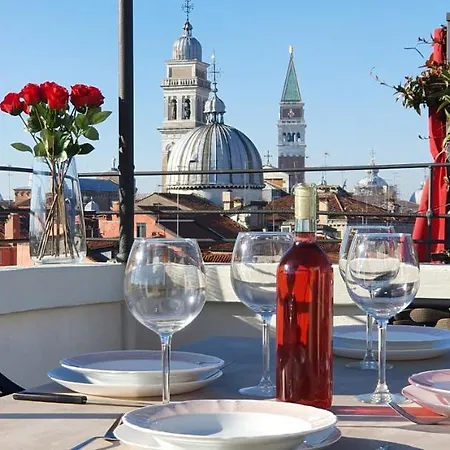 Ca' Francesca Terrace In Apartament