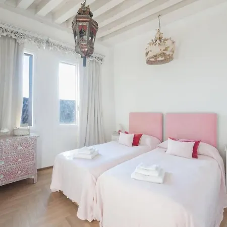 Apartment Ca' Erizzo Dream Apartment, Spectacular Views From The Amazing Terrace! Venice