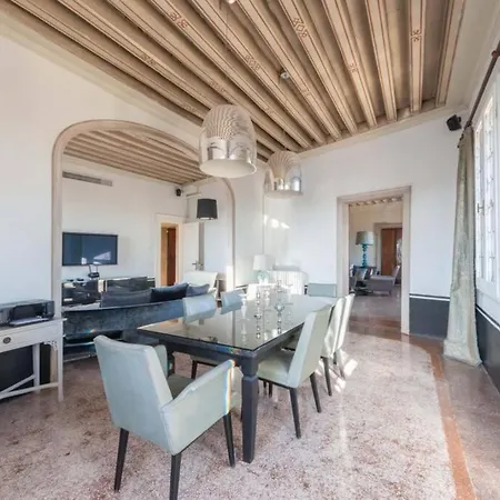 Ca' Erizzo Dream Apartment, Spectacular Views From The Amazing Terrace! Apartment