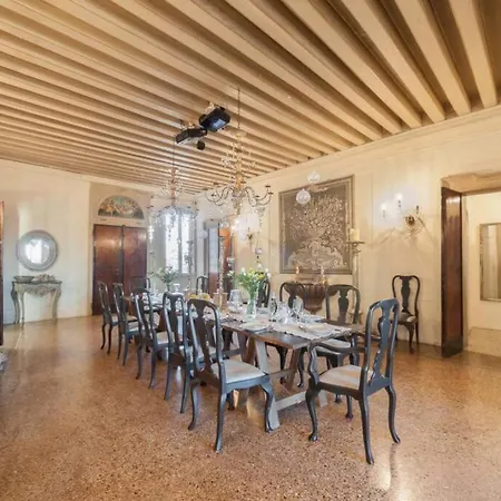 Ca' Erizzo Dream Apartment, Spectacular Views From The Amazing Terrace! Venice
