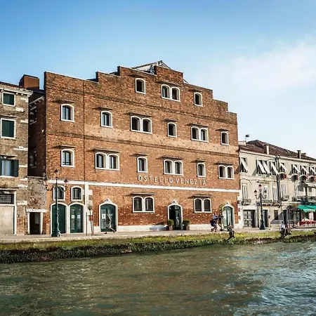 Hostel Generator
