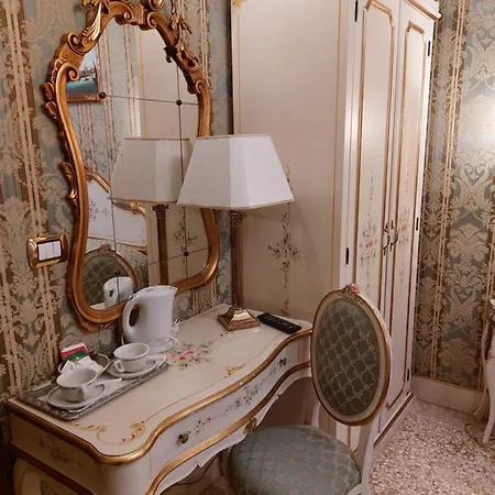 Residenza San Maurizio Penzion 3*