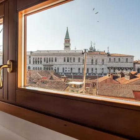 Antigo Trovatore 3* Venice