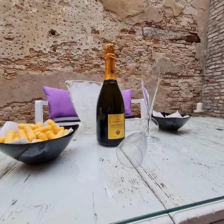 With Private Courtyard Apartment