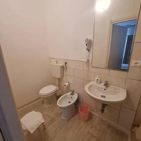 Lovely In 3* Benátky