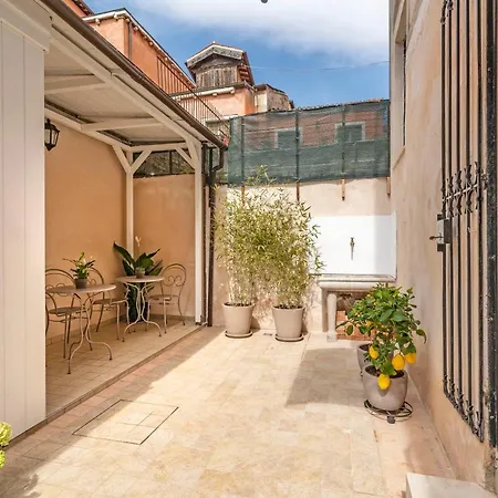 Guest house Residenza La Duchessa Deluxe