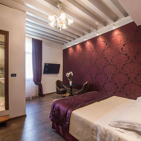 Locanda Leon Bianco On The Grand Canal 3* Venice