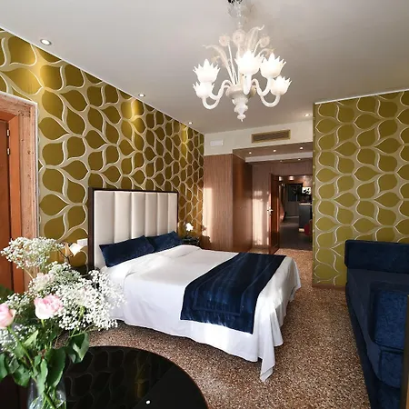 Locanda Leon Bianco On The Grand Canal 3*