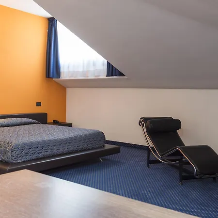 Giulietta Otel 4*