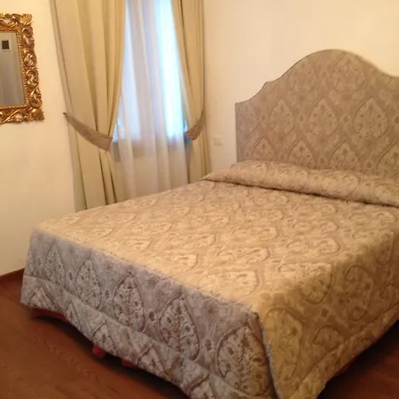 Ca' Dei Polo Hotel