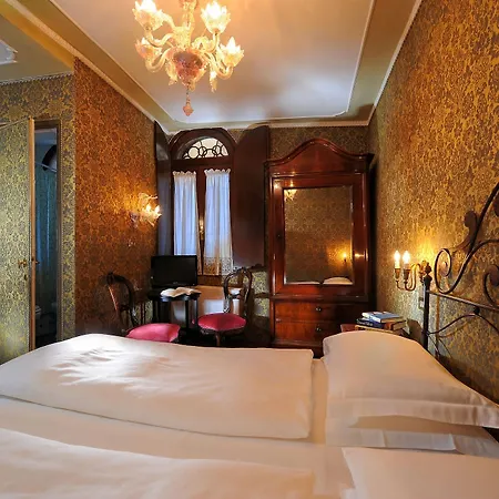 Flora Hotel Venezia
