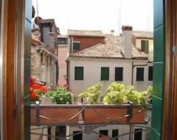 Locanda Correr Guest house 3*