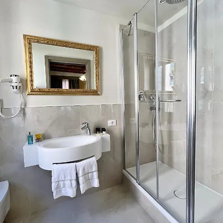 Ca Dell'arte Palace Bed & Breakfast 5*