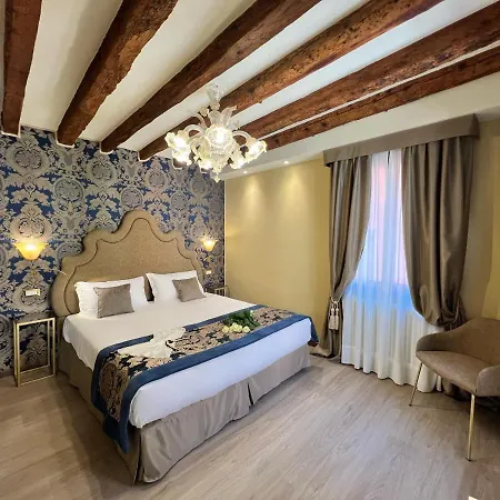 Ca Dell'arte Palace Bed & Breakfast