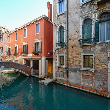 La Corte 3* Venedig