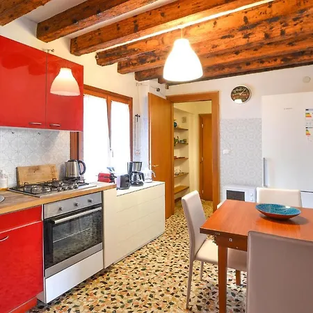 Apartment Lovely In With Wifi
