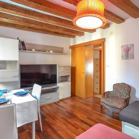 Lovely In With Wifi Apartment *