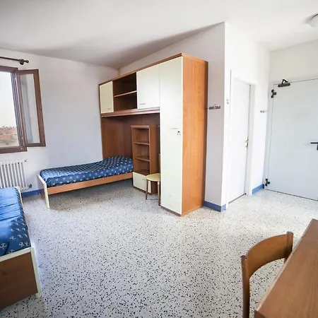 Hostel Biennale * Venice