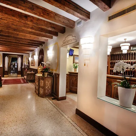 Hotel Ai Mori D'oriente Venedig