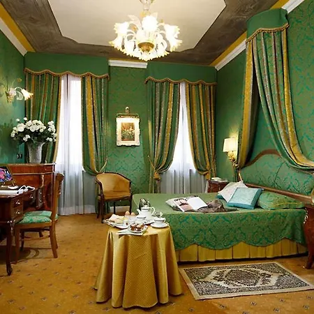 Ca' Dei Conti Venise