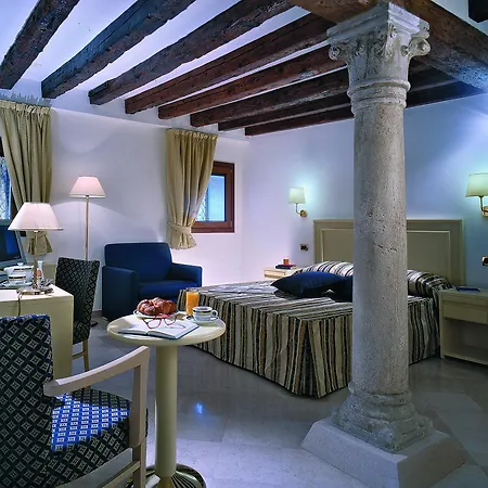 Giudecca 3*