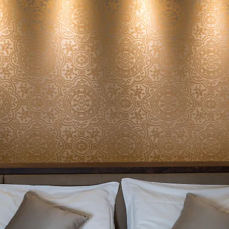 Locanda Leon Bianco On The Grand Canal Guest house