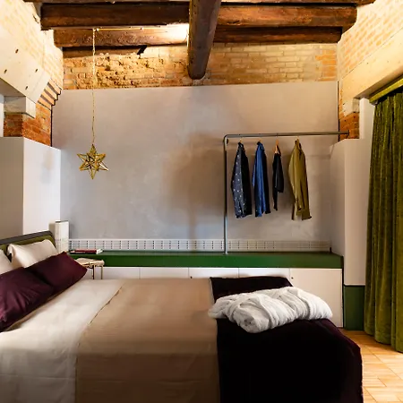 Guest house Locanda Leon Bianco On The Grand Canal 3*