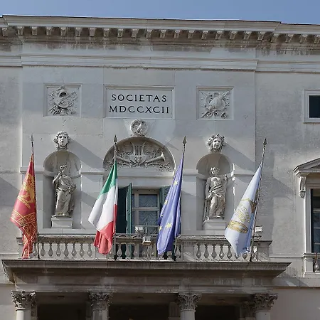 Hotel San Moise 3*
