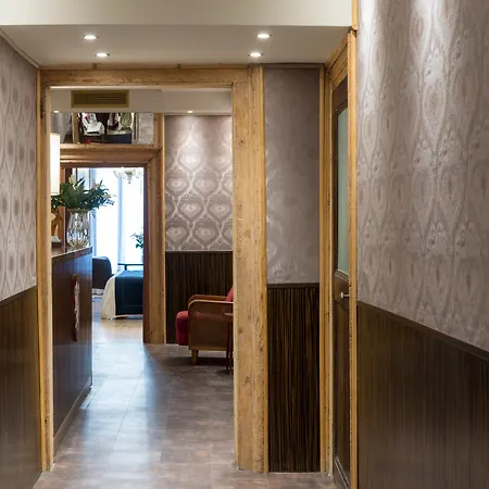 Guest house Locanda Leon Bianco On The Grand Canal 3*