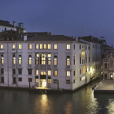 Hotel Palazzo Giovanelli E Gran Canal 4*