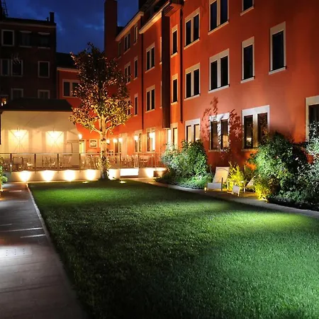 Carnival Palace - Collection 4* Venice
