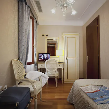 Hotel Ca' D'oro - Wenice Deep Culture Benátky