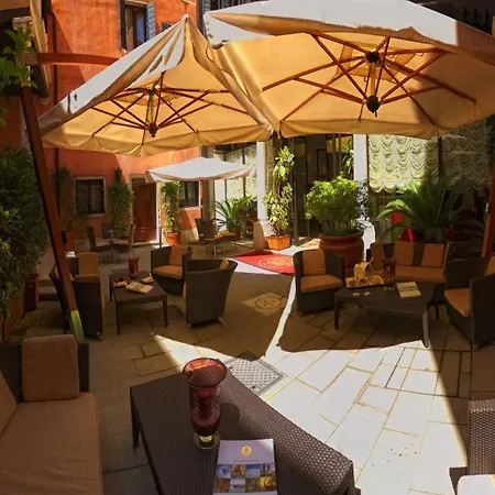 Liassidi Palace Hotel Venice