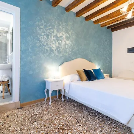 Residenza San Silvestro Guest house Venice
