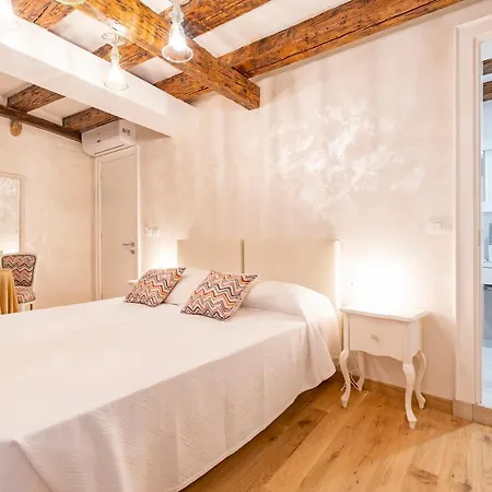 Residenza San Silvestro Guest house Venice