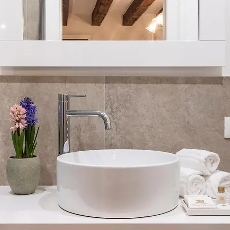 Guest house Residenza San Silvestro Venice